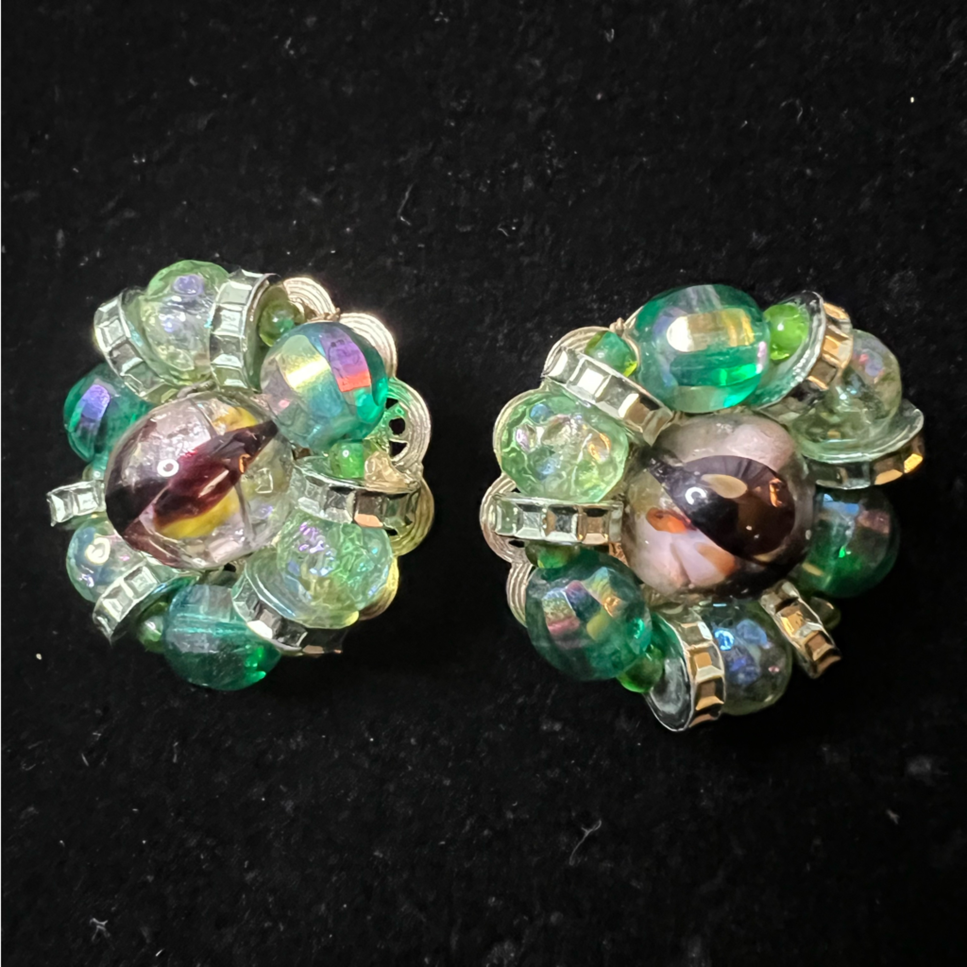 Hobe Green Ab And Art Glass Vintage Cluster Clip Earrings Rare 24$